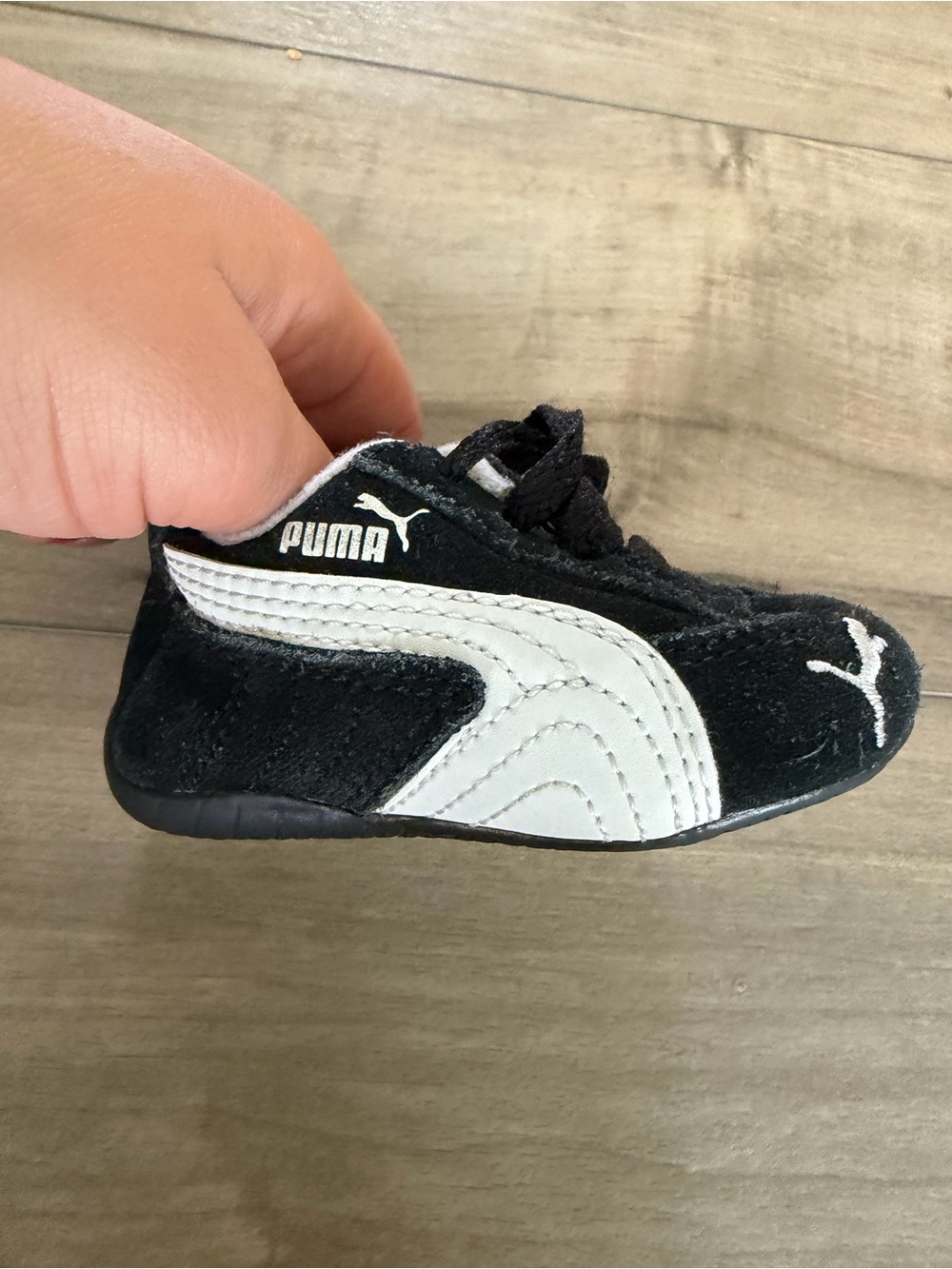 Puma Black and White Baby Suede Shoes size 2